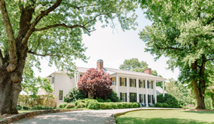 Drive & Dine – Charlottesville Getaway