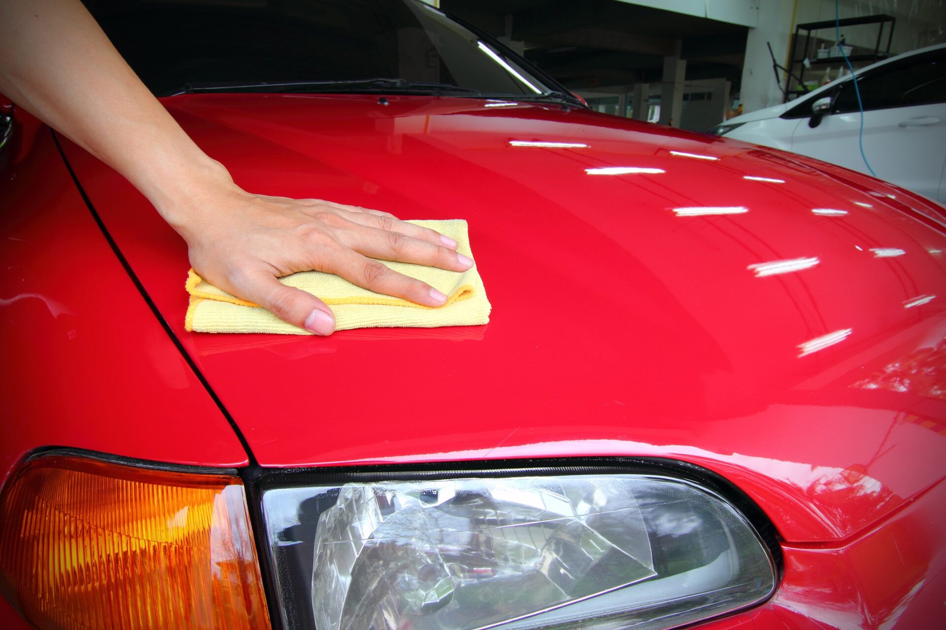 There is a difference between Wax and Polish!